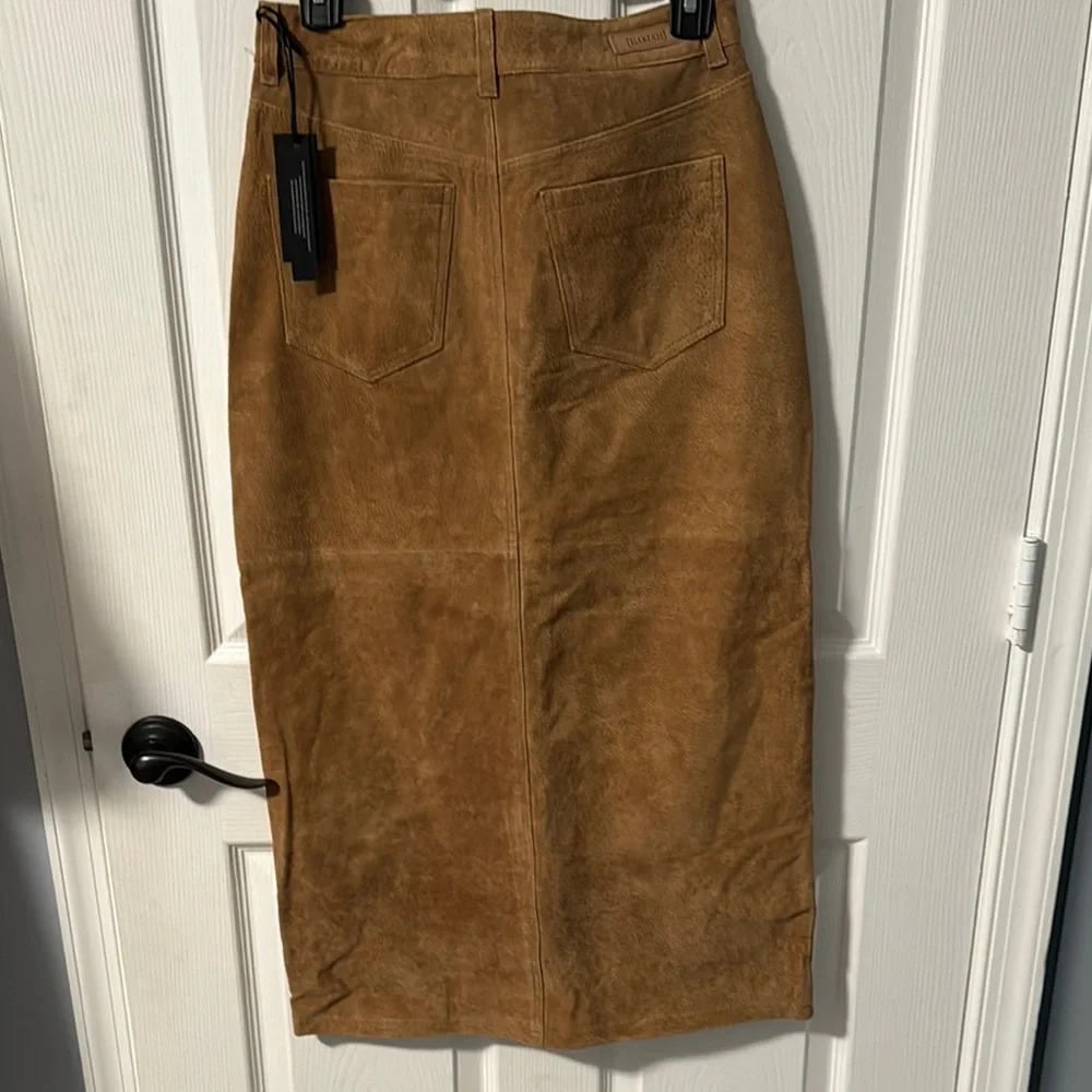 Brown shade Midi Skirt with Slit - Picture 3 of 3